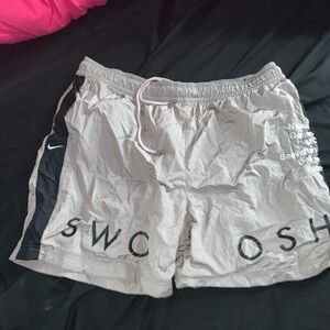 Nike Gray and Black Athletic Shorts Lightweight Elastic Waist Size XL